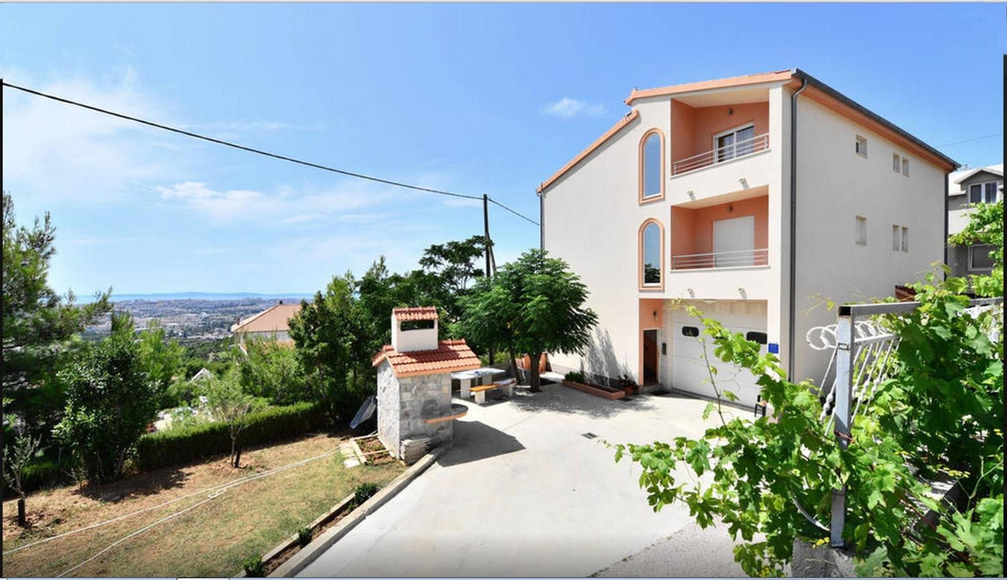 Apartments Jukic Klis Bilik gambar