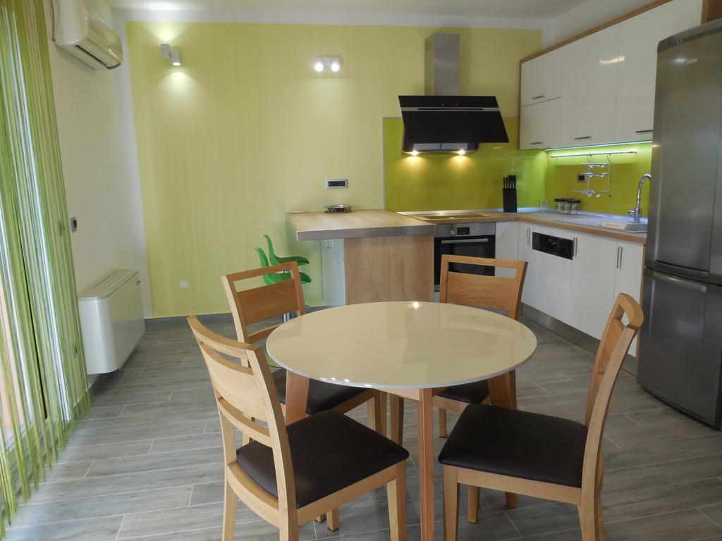Apartments Jukic Klis Luaran gambar